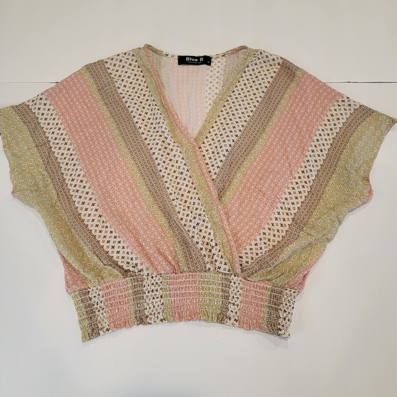 Blue B Collection Dolman Wrap Smocked Waist Crop Top Size Medium Pink Tan - Picture 5 of 13